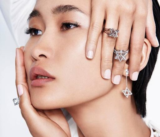 แหวนทองคำขาว